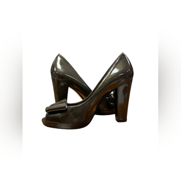 Stuart Weitzman NWT Bowright Heels Rock Quasar Brown/Gold Sparkle Size 8M - Picture 2 of 9